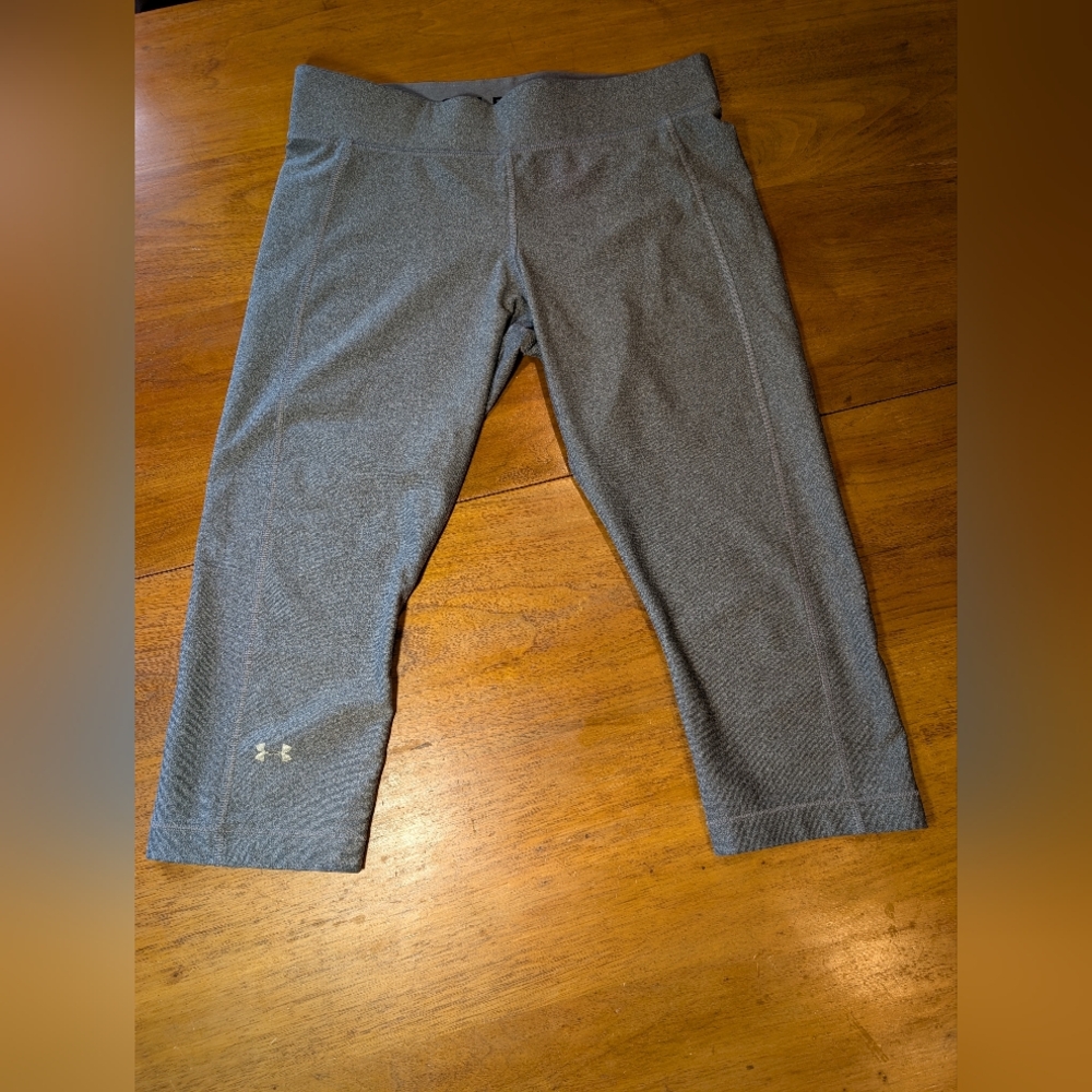 Under Armour Charcoal Leggings - Picture 6 of 10